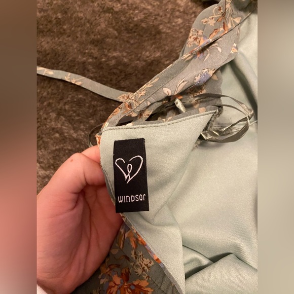 Windsor Sage Green Chiffon Floral Mini Dress - Picture 3 of 3